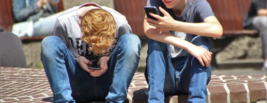 Are Cell Phones Bad for my Child’s Vision?
